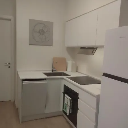 Ariminum - Minimalism And Class In The Historic Center רימיני